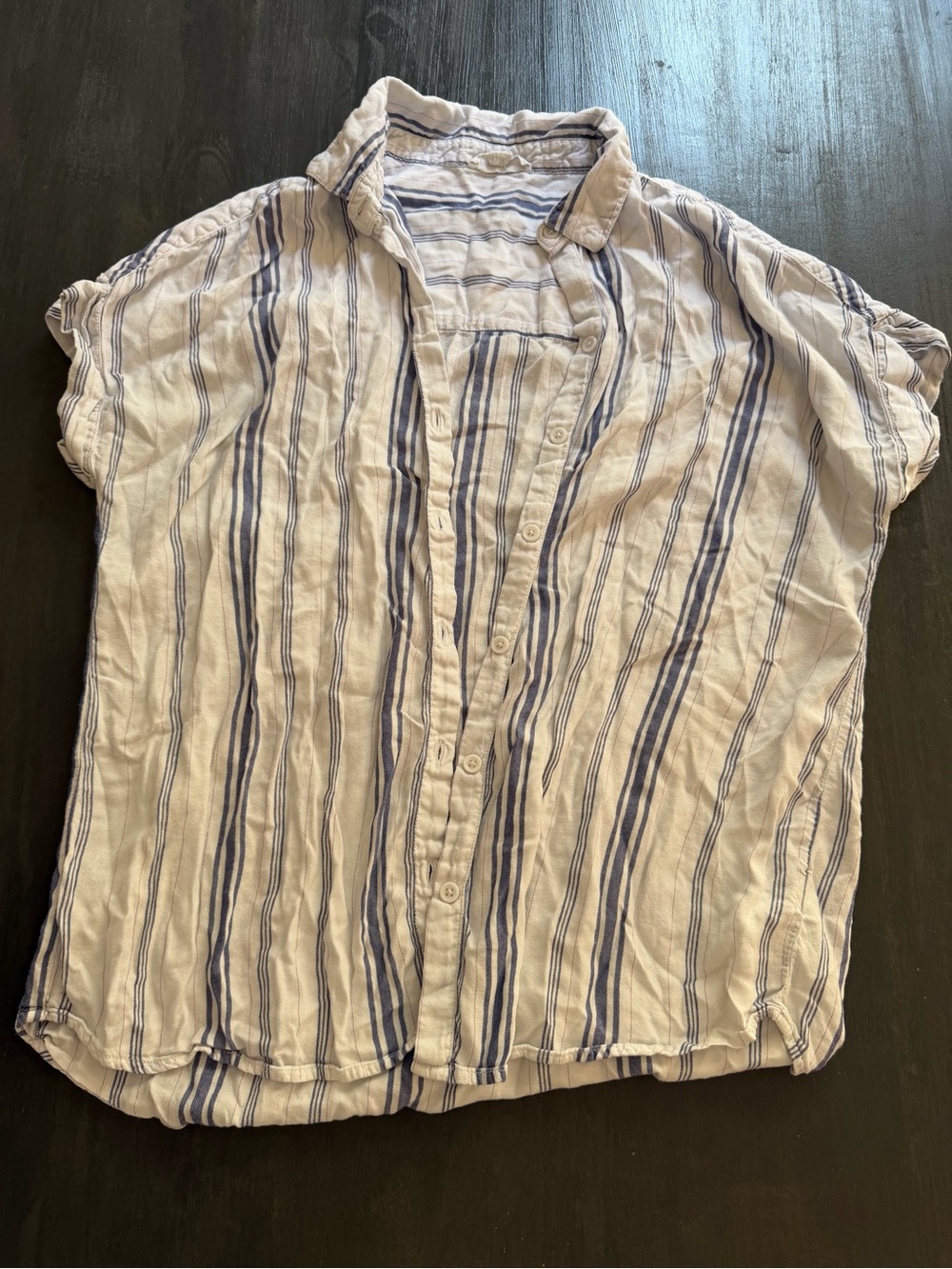 BeachLunchLounge Stripe Button Front Top Medium Blue White Roll Sleeve